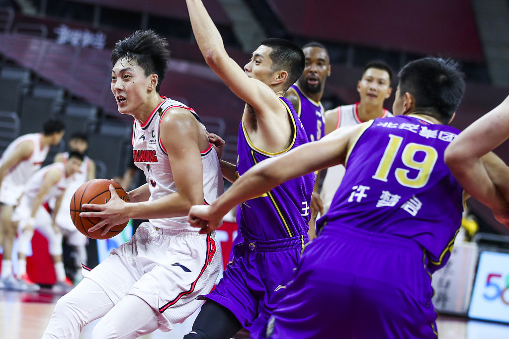 关于上海久事训练开放日；加时末段绝杀压哨引欢呼；全明星赛在即；数据趋势出现新变化的信息