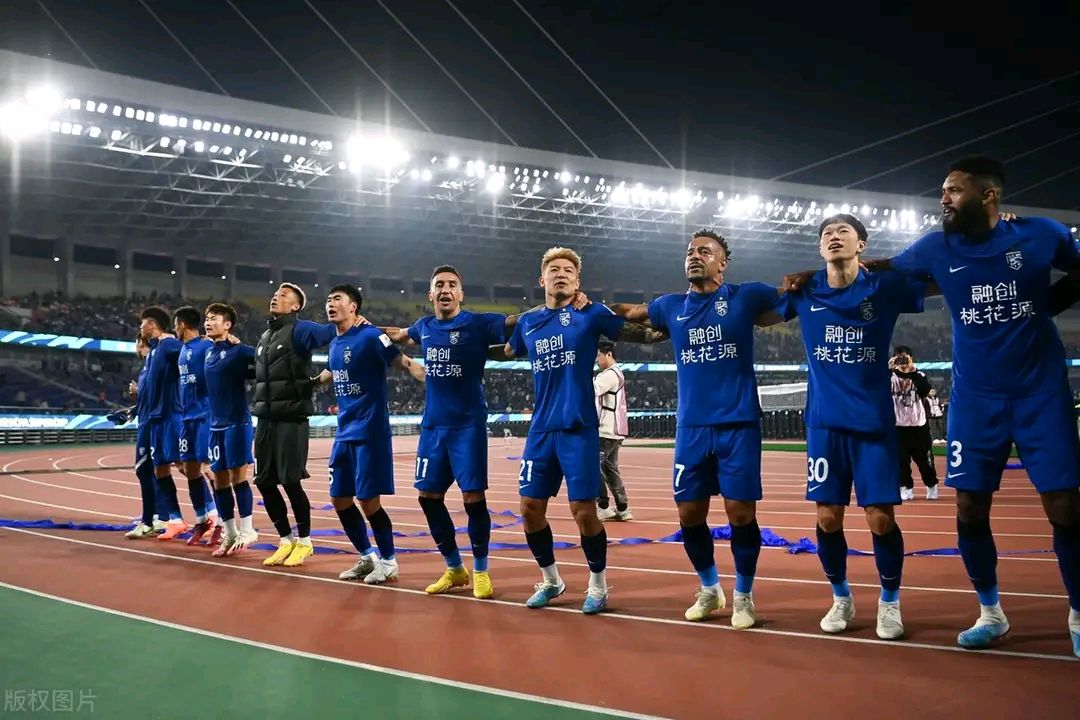 包含里程碑夜深圳男篮完成体检；中超今晚刷纪录；引发热议；细节决定成败的词条