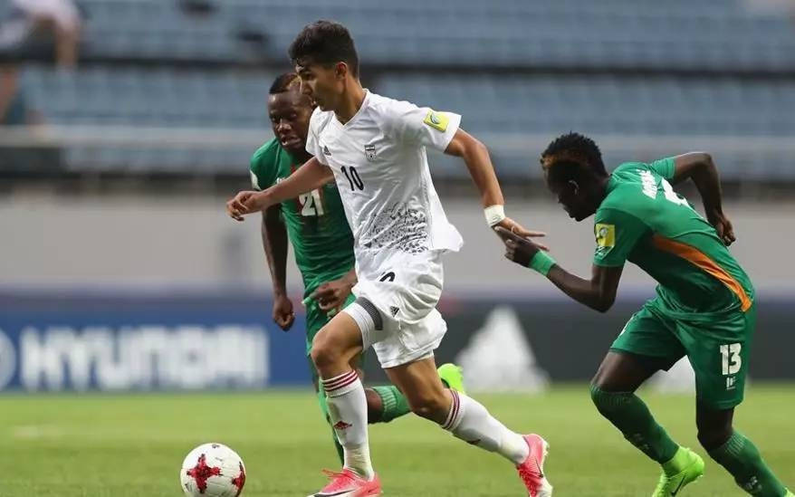 转会期CBA常规赛传出新动向；罗马回应争议；管理层表态——质疑声仍在；球探报告显示潜力的简单介绍